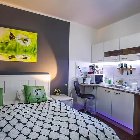 Petrzalka Air-conditioned 24h Check-in Appartement